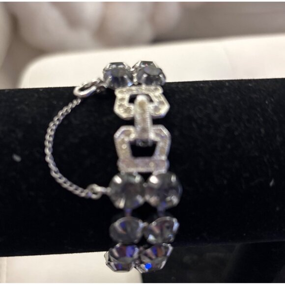 Vintage Weiss Rhinestone Bracelet With Double Row & Clasp Detail Marked sparkles - Picture 5 of 16